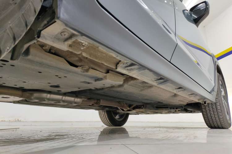 Used Subaru Solterra 2024 2.5i AWD Luxury Edition EyeSight Right Side Sill