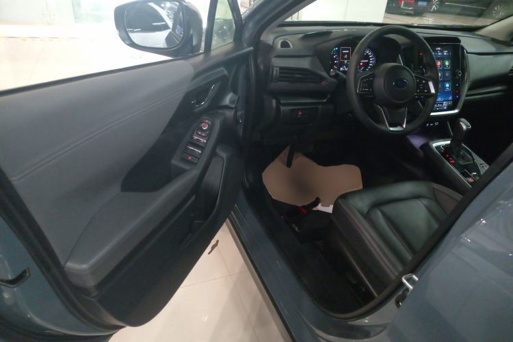 Used Subaru Solterra 2024 2.5i AWD Luxury Edition EyeSight Driver Seat
