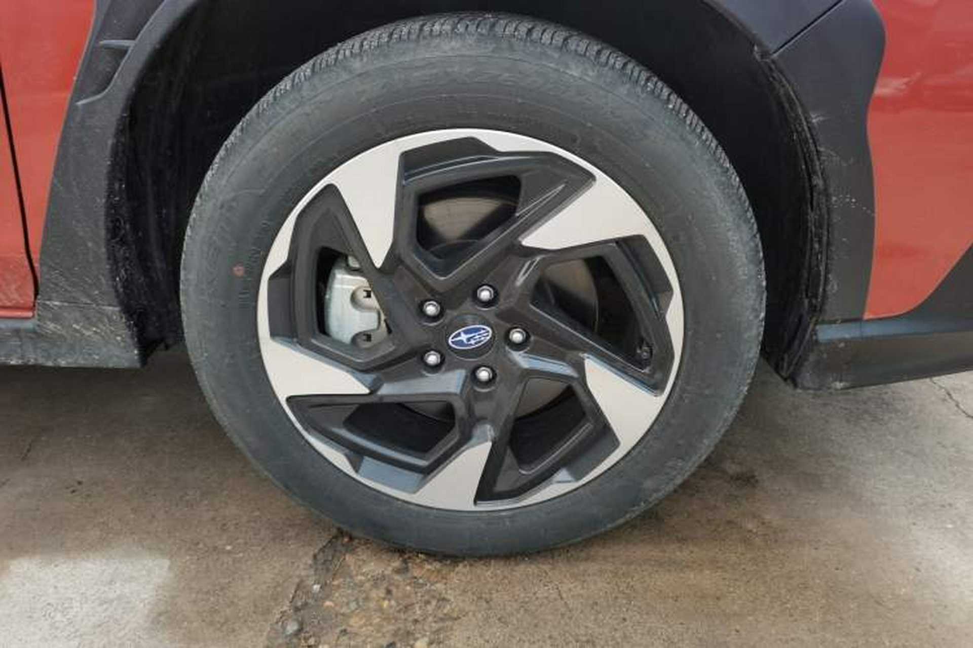 Used Subaru Solterra 2024 2.5i AWD Flagship Edition EyeSight Exterior 7