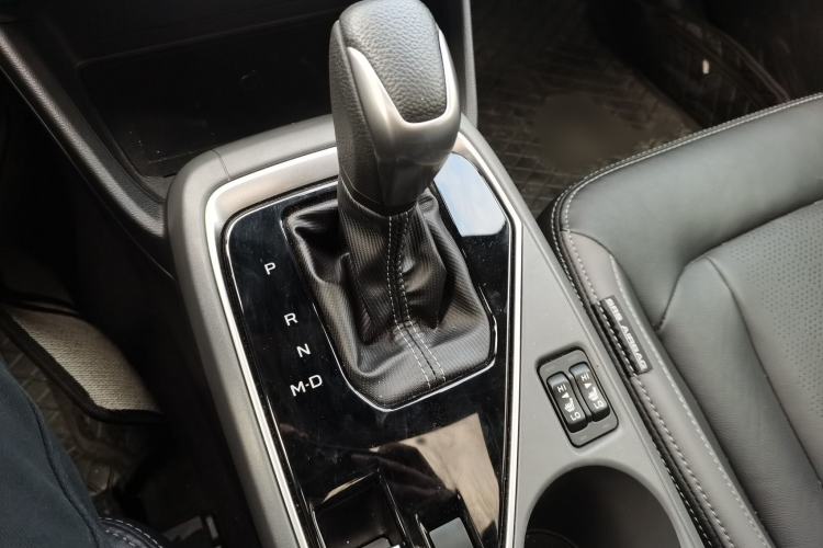 Used Subaru Solterra 2024 2.5i AWD Flagship Edition EyeSight Gear Lever