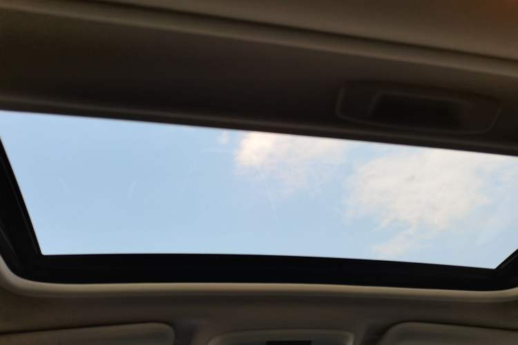 Used Subaru Solterra 2024 2.5i AWD Flagship Edition EyeSight Headliner