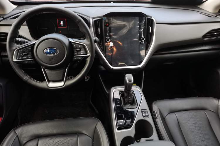 Used Subaru Solterra 2024 2.5i AWD Flagship Edition EyeSight Interior 2