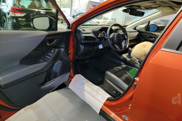 Used Subaru Solterra 2024 2.5i AWD Luxury Edition EyeSight Driver Seat