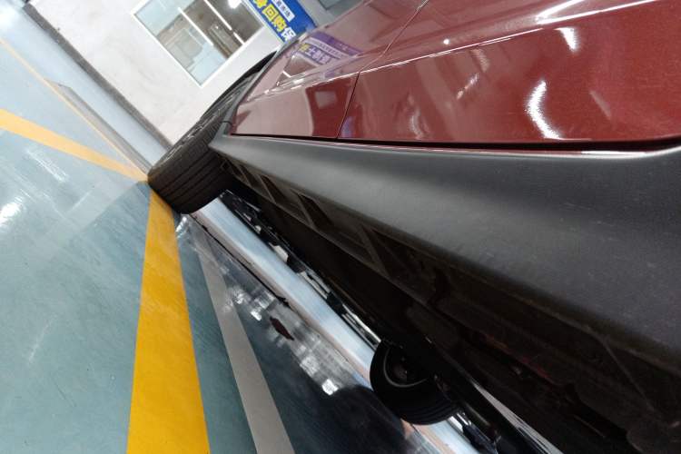 Used Subaru Solterra 2024 2.5i AWD Flagship Edition EyeSight Left Side Sill