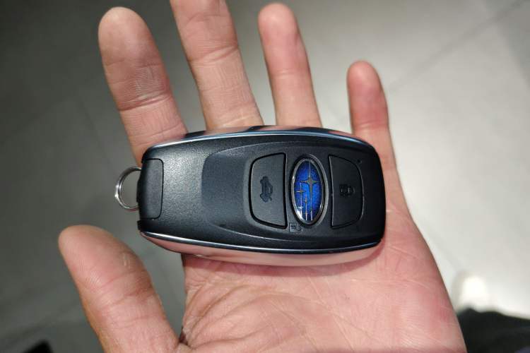 Used Subaru Solterra 2024 2.5i AWD Luxury Edition EyeSight Vehicle Key