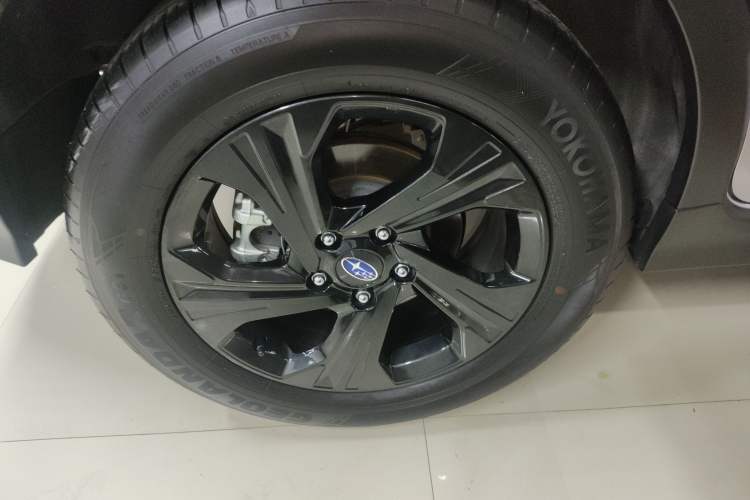 Used Subaru Solterra 2024 2.5i AWD Luxury Edition EyeSight Exterior 8