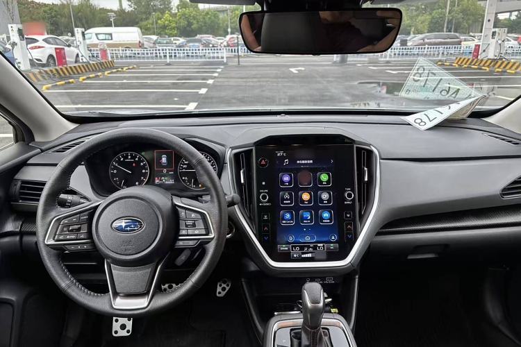 Used Subaru Solterra 2024 2.5i AWD Flagship Edition EyeSight Interior 6