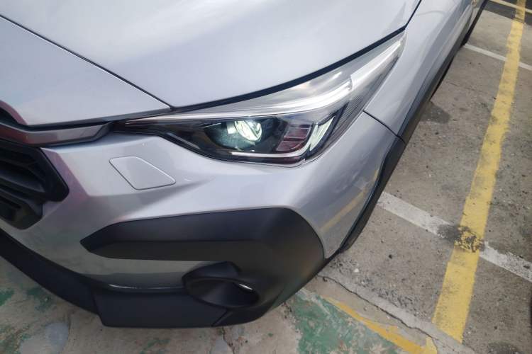 Used Subaru Solterra 2024 2.5i AWD Flagship Edition EyeSight Left Front Headlight