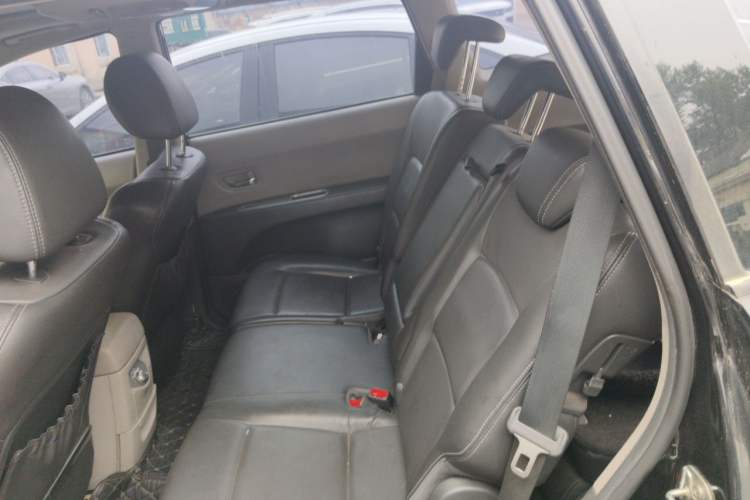 Used Subaru Tribeca 2008 3.6R Left Rear Seat