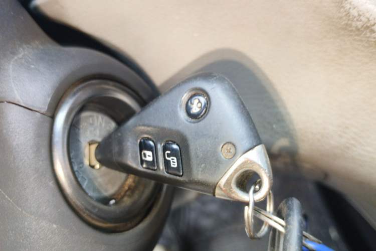 Used Subaru Tribeca 2008 3.6R Vehicle Key