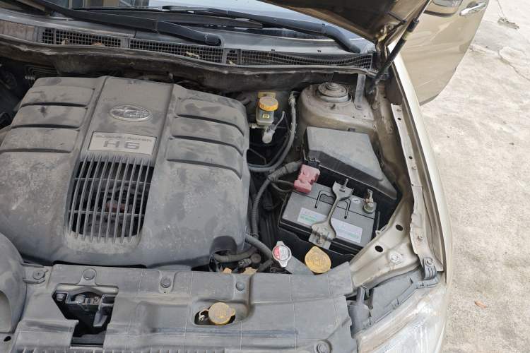 Used Subaru Tribeca 2008 3.6R Engine Bay Left