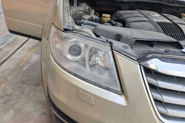 Used Subaru Tribeca 2008 3.6R Right Front Headlight