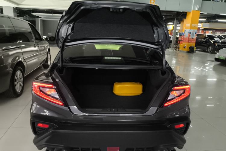 Used Subaru WRX 2024 2.4T Manual Version with EyeSight Trunk