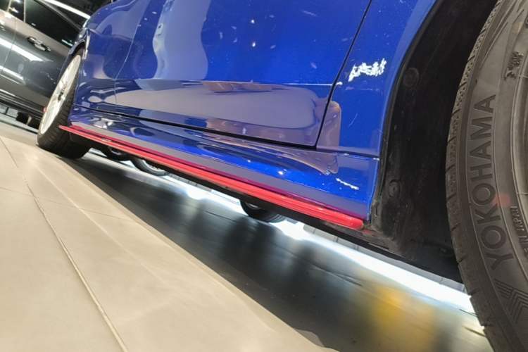Used Subaru WRX 2025 2.4T CVT Wagon tS EyeSight Right Side Sill
