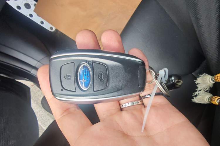 Used Subaru XV 2018 2.0i All-Wheel-Drive Prestige Edition with EyeSight Interior 1