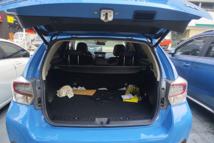 Used Subaru XV 2017 2.0i Luxury Edition Trunk