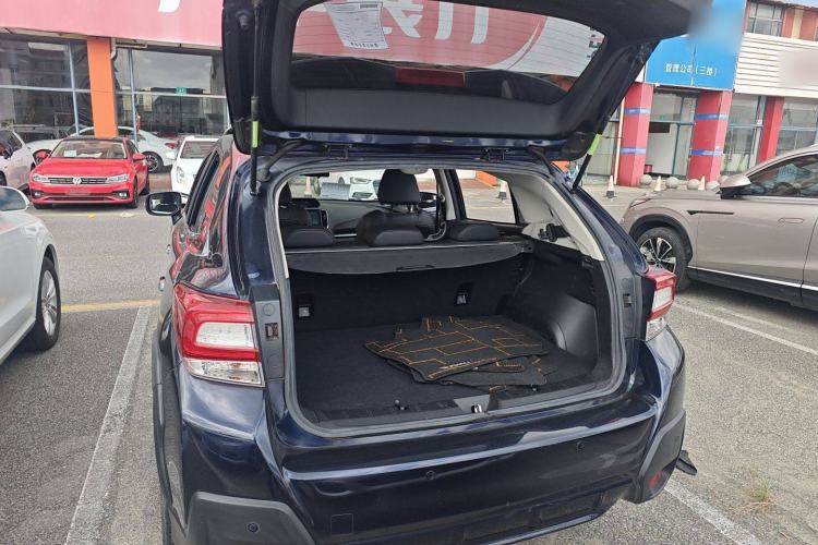 Used Subaru XV 2018 2.0i All-Wheel-Drive Prestige Edition with EyeSight Trunk