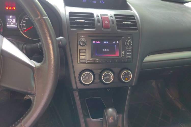 Used Subaru XV 2012 2.0i Comfort Edition Audio And AC Panel