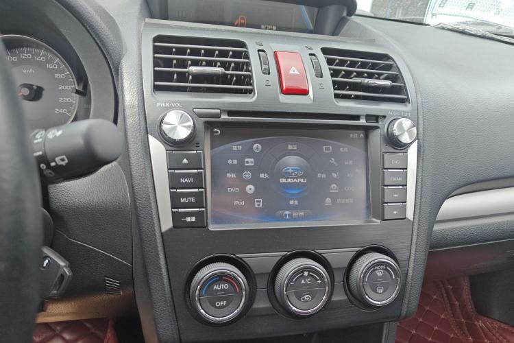 Used Subaru XV 2012 2.0i Elite Edition Audio And AC Panel