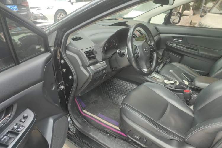Used Subaru XV 2012 2.0i Elite Edition Driver Seat