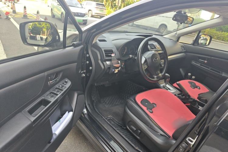Used Subaru XV 2012 2.0i Elite Navigation Edition Driver Seat