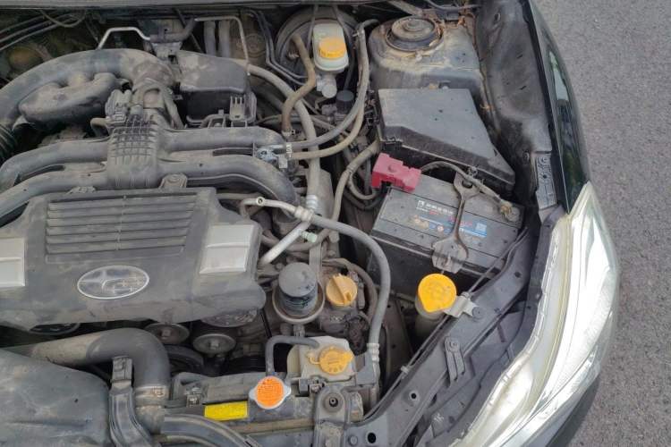 Used Subaru XV 2012 2.0i Comfort Edition Engine Bay Left
