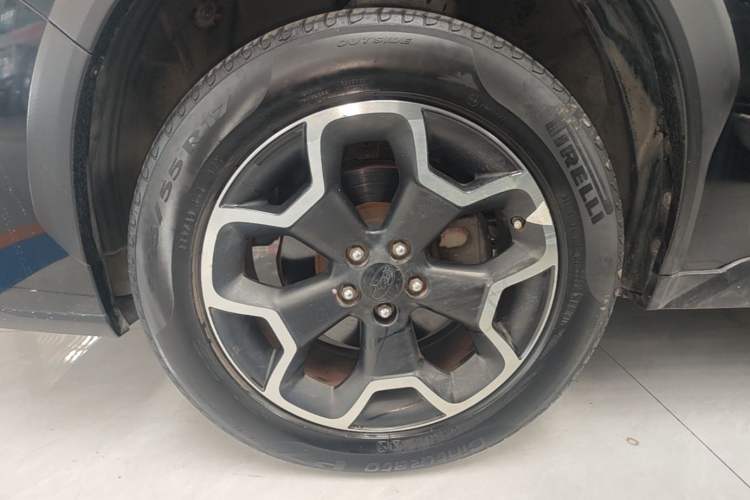 Used Subaru XV 2012 2.0i Elite Edition Exterior 4