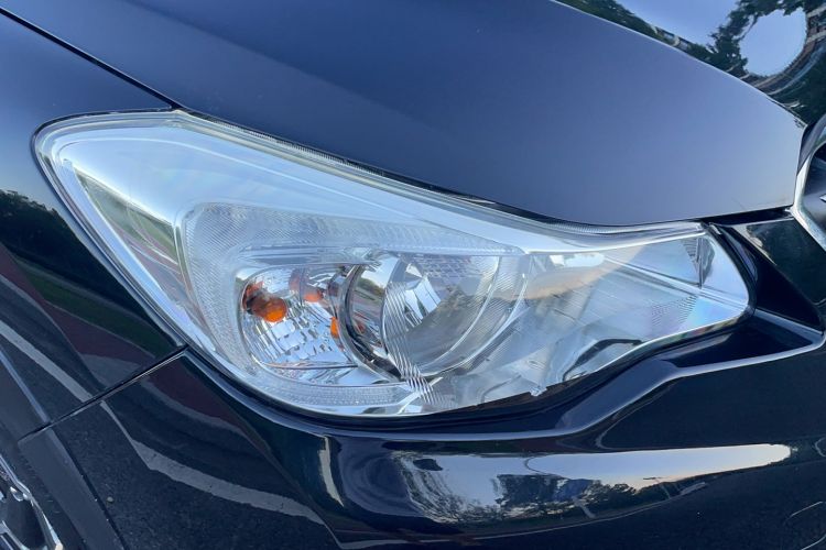 Used Subaru XV 2012 2.0i Elite Edition Exterior 7