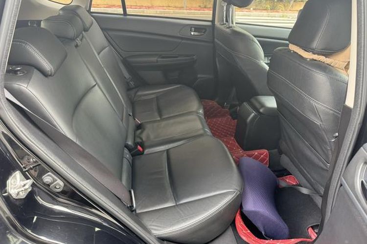 Used Subaru XV 2012 2.0i Elite Edition Interior 1