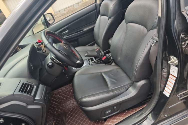 Used Subaru XV 2012 2.0i Elite Navigation Edition Left Front Seat