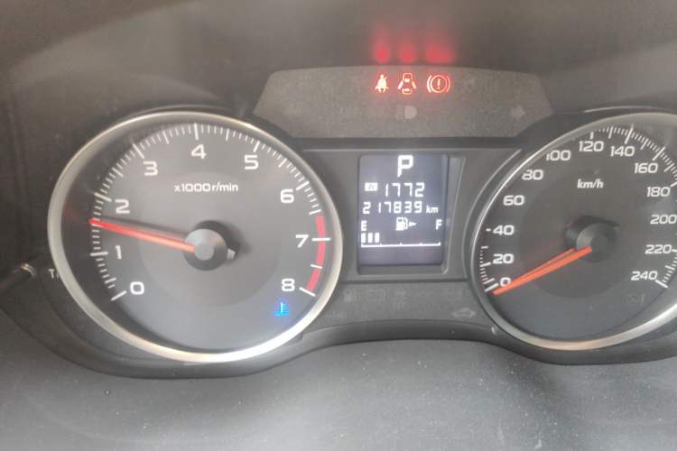 Used Subaru XV 2012 2.0i Elite Edition Odometer Close Up