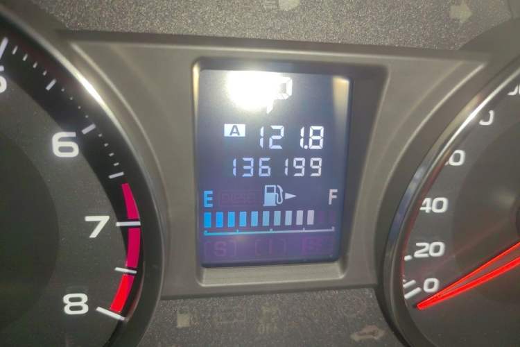 Used Subaru XV 2012 2.0i Comfort Edition Odometer Close Up