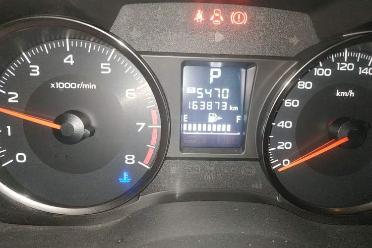 Used Subaru XV 2012 2.0i Elite Edition Odometer Close Up