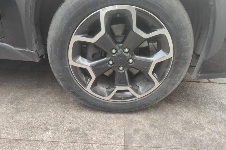Used Subaru XV 2012 2.0i Elite Edition Right Front Wheel Hub