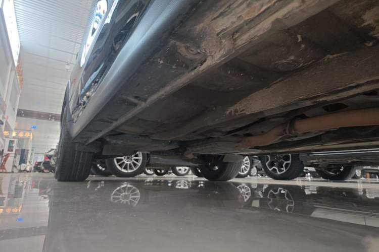 Used Subaru XV 2012 2.0i Elite Edition Right Side Sill