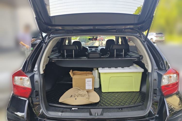 Used Subaru XV 2012 2.0i Elite Navigation Edition Trunk