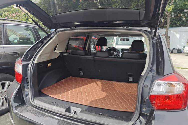 Used Subaru XV 2012 2.0i Elite Edition Trunk