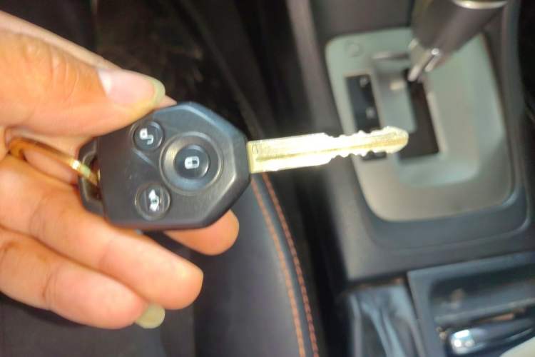 Used Subaru XV 2012 2.0i Comfort Edition Vehicle Key