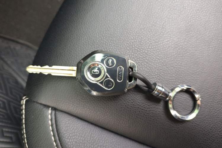 Used Subaru XV 2012 2.0i Luxury Edition Vehicle Key