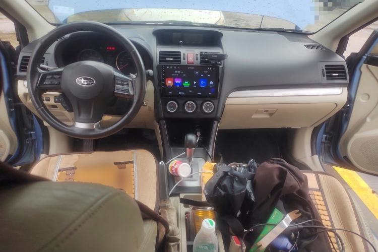 Used Subaru XV 2012 2.0i Luxury Navigation Edition Center Console