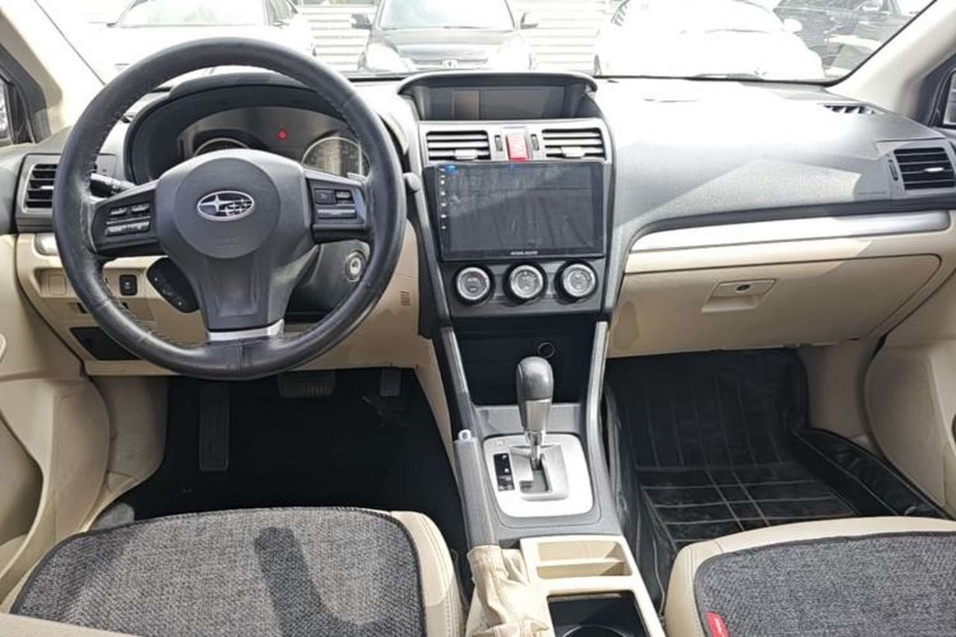 Used Subaru XV 2012 2.0i Luxury Edition Center Console