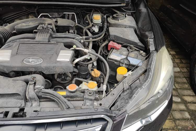 Used Subaru XV 2012 2.0i Luxury Edition Engine Bay Left