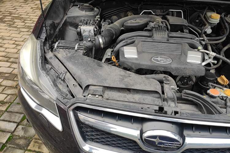 Used Subaru XV 2012 2.0i Luxury Edition Engine Bay Right
