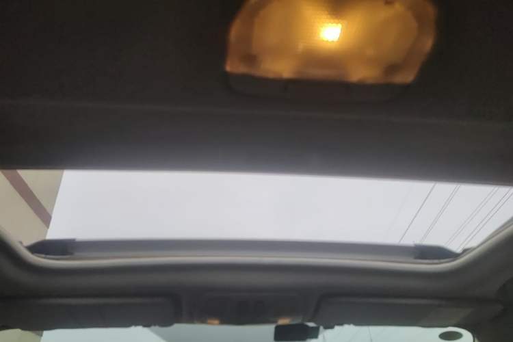 Used Subaru XV 2012 2.0i Comfort Edition Headliner