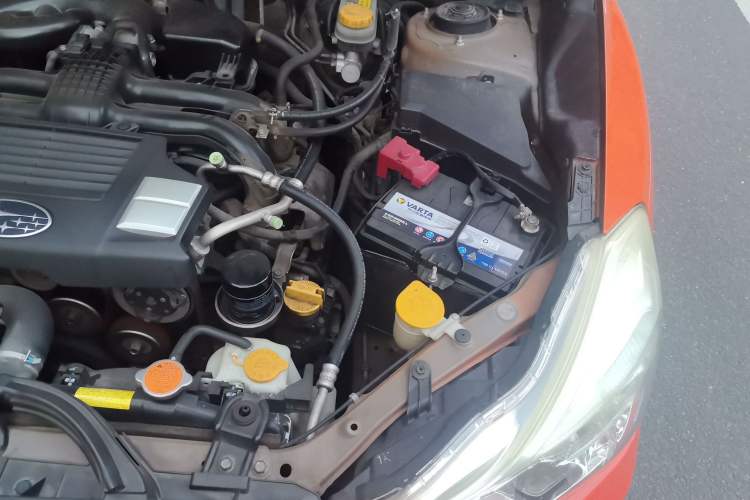 Used Subaru XV 2012 2.0i Elite Edition Engine Bay Left