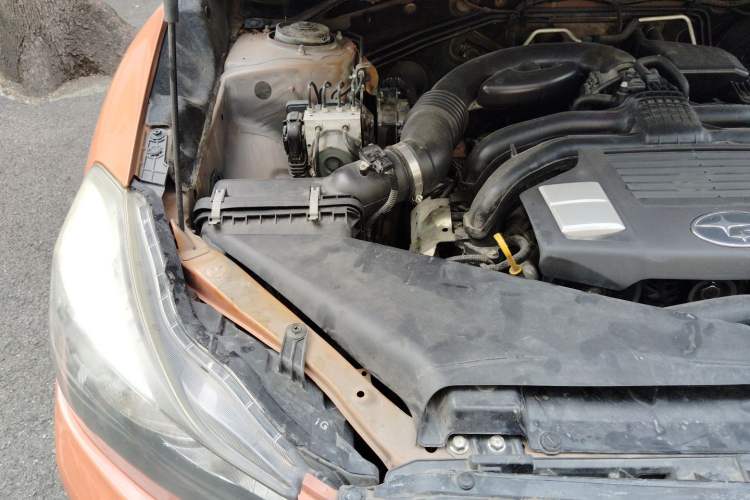 Used Subaru XV 2012 2.0i Luxury Edition Engine Bay Right