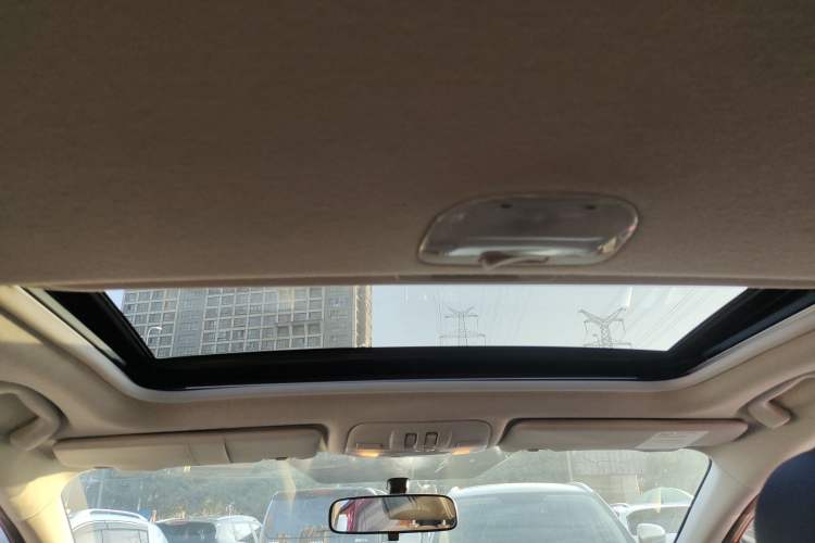 Used Subaru XV 2012 2.0i Luxury Edition Headliner