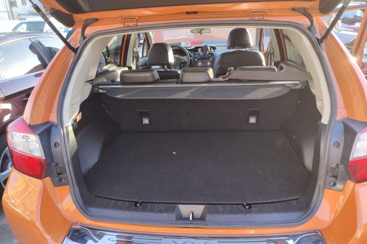 Used Subaru XV 2012 2.0i Luxury Edition Trunk