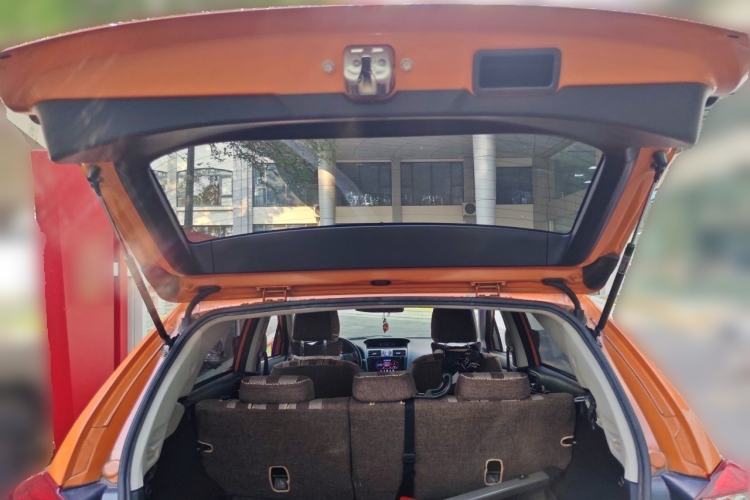 Used Subaru XV 2012 2.0i Comfort Edition Trunk