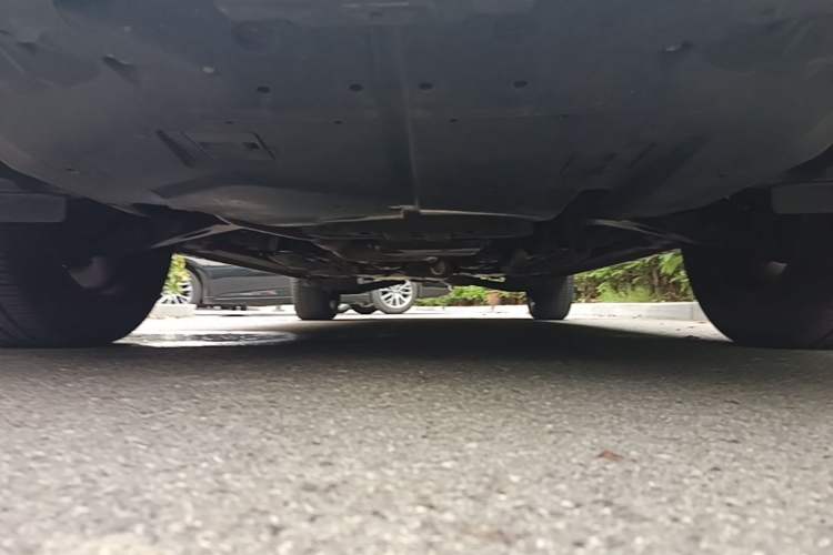 Used Subaru XV 2012 2.0i Luxury Edition Chassis Front